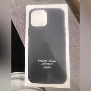 iPhone 13 Pro Max Leather Case